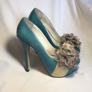 Bakers? Blue pumps w/ flower. Genuine leather